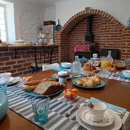 Couette-café Maison Sur Le Lot 4*