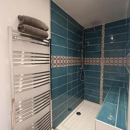 Maison Sur Le Lot Couette-café 4*