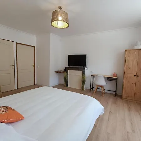Oda ve Kahvaltı Maison Sur Le Lot Saint-Vincent-Rive-dʼOlt