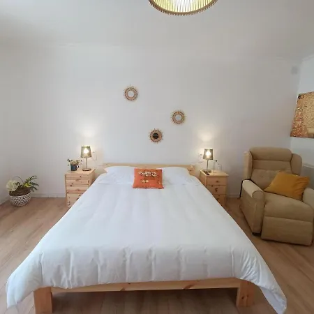 Oda ve Kahvaltı Maison Sur Le Lot
